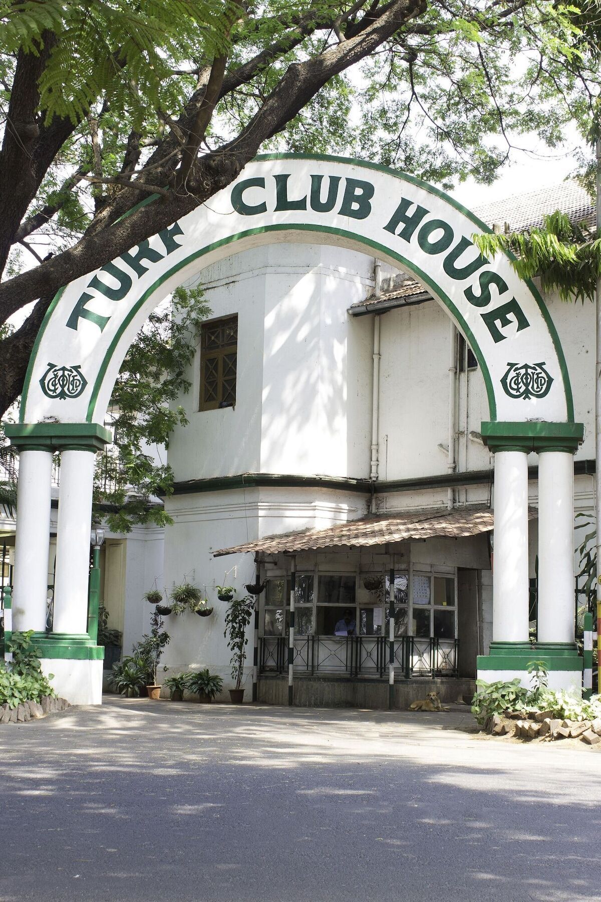 Turf Club House Hotel Pune Exterior photo